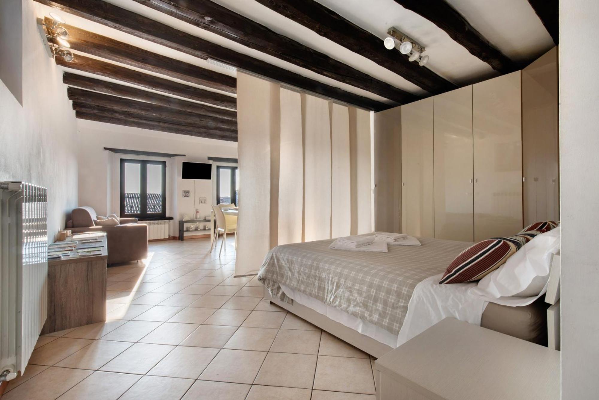 Casa Vacanza Civetta ベルガモ エクステリア 写真